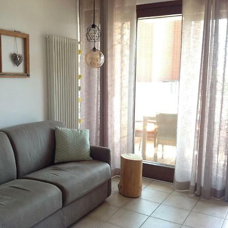 Home Di Cristina Laives Exterior foto
